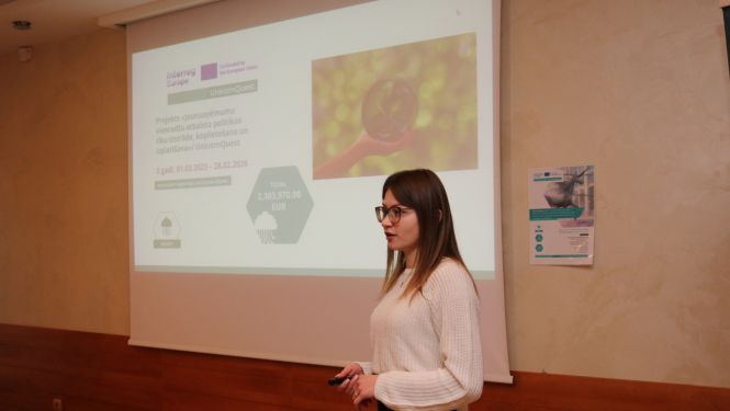 unicornquest_meeting