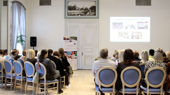 fit4future noslēguma konference - dalībnieki sēž zālē