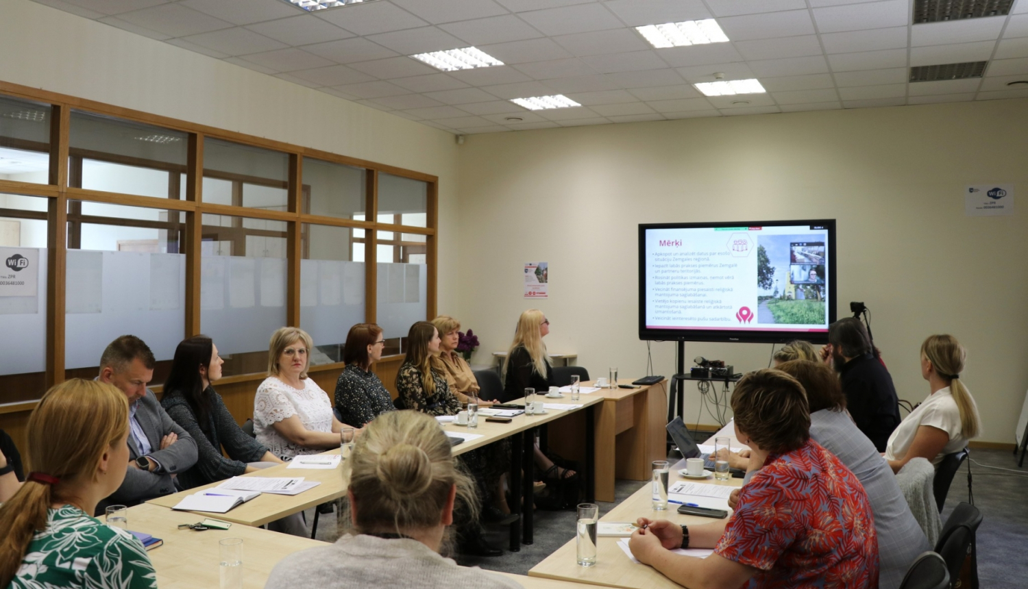 Projekta Relihe iesaistīto pušu sanāksme Zemgales plānošanas reģiona konferenču telpā
