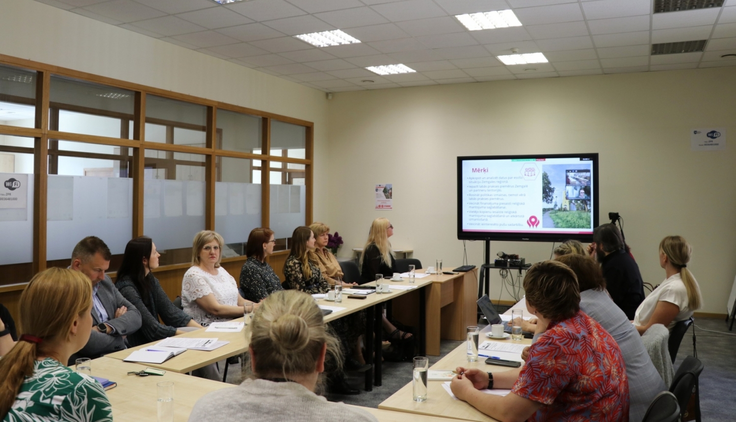 Projekta Relihe iesaistīto pušu sanāksme Zemgales plānošanas reģiona konferenču telpā